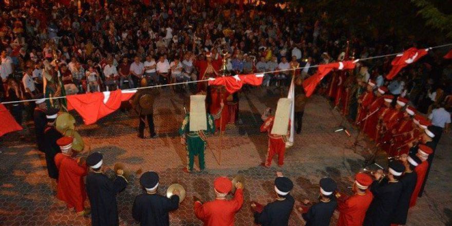 Orhaneli’nde Demokrasi Nöbeti