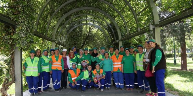 Başkan Kurt Emekçi Kadınların Anneler Gününü Kutladı