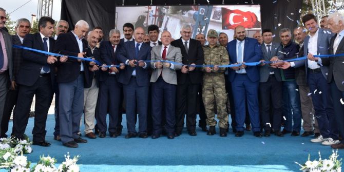 Esmek’in Yılsonu Sergisi Sanatseverleri Büyüledi