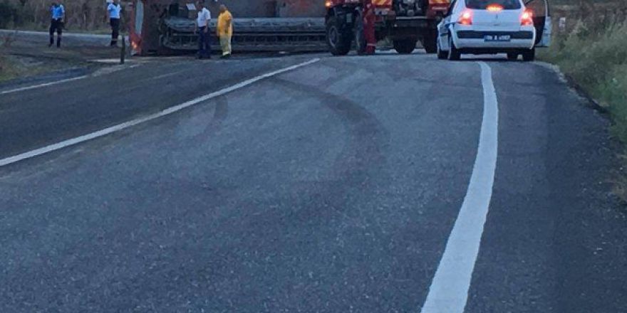 Tekirdağ’da İtfaiye Aracı Devrildi