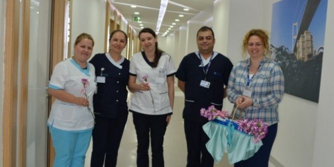 Özel Adatıp Hastanesi “Hemşireler Gününü” Kutladi