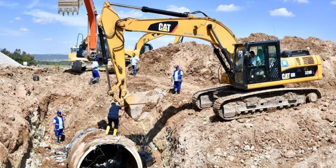 İzmir’in 3 Büyük İlçesinde Sular Kesildi, Ekipler Alarmda