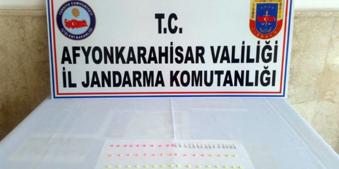 Jandarma Extacy Hap Ve Bonzai Ele Geçirdi