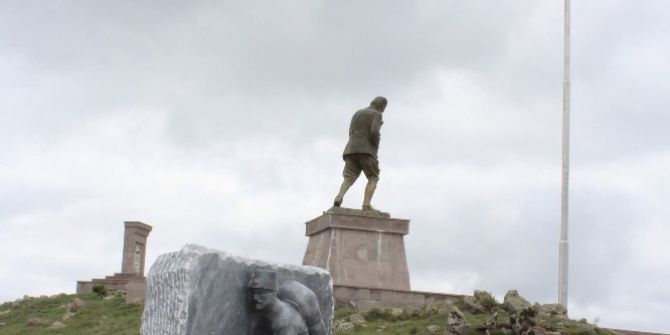 Büyük Taarruz’un Başladığı Kocatepe’ye Şanına Yakışır Şehitlik Anıtı Yapıldı