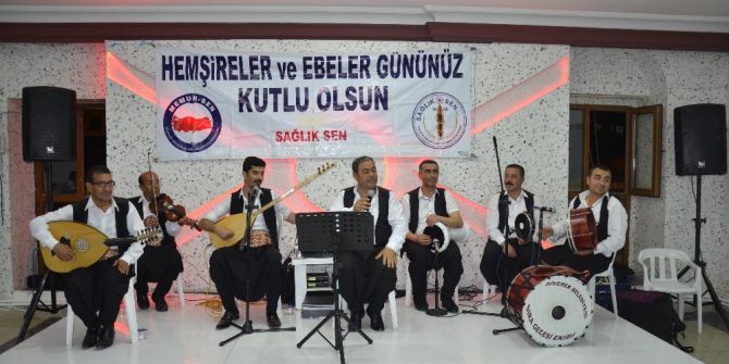 Siverek’te ’Hemşireler Ve Ebeler Günü’ Etkinliği Düzenlendi