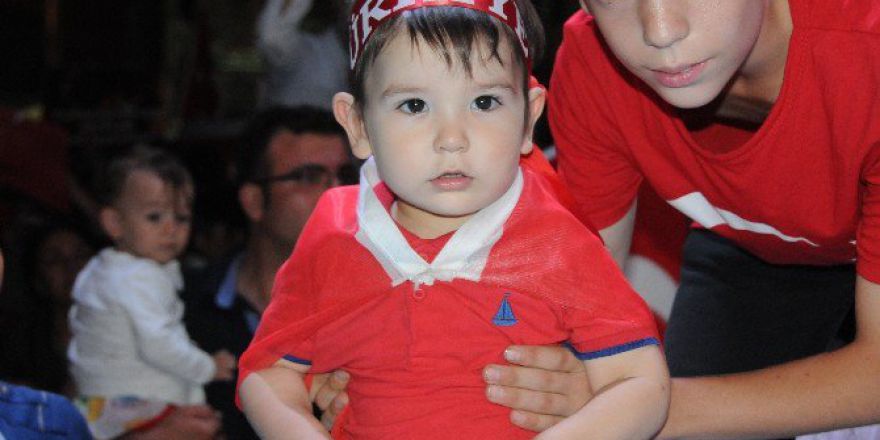 Eskişehir’de Demokrasi Nöbeti 20’nci Gününde Sürüyor