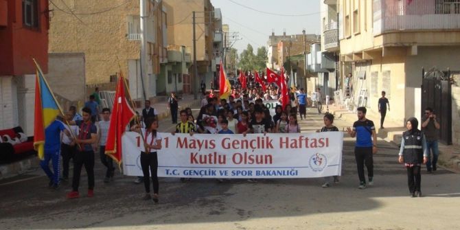 Nusaybin’de Gençlik Yürüyüşü Yapıldı