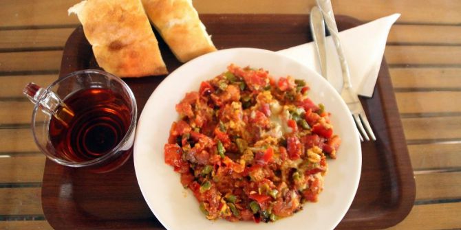 Menemen Yemek Lüks Oldu