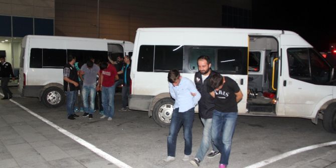 Mersin Polisi Provokasyona İzin Vermedi