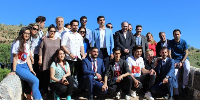 Sinema Sanatçıları Çemişgezek’i Gezdi