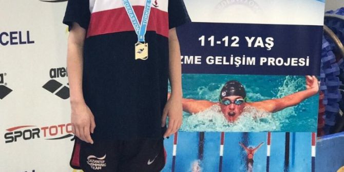 Yüzmede Türkiye Başarısı