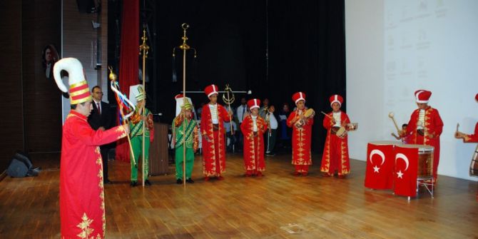 Engelli Çocuklar Aileleriyle Birlikte Doyasıya Eğlendi