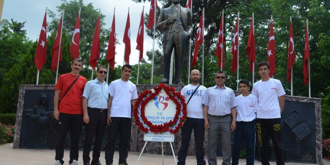 Kahta’da Gençlik Haftası Kutlandı