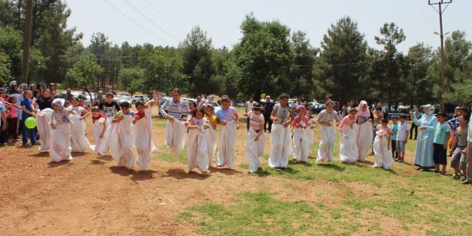 İhh Yetimlerin Yüzünü Piknikte Güldürdü