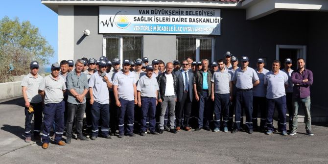 Van’da ‘Sinek Timi’ İş Başında