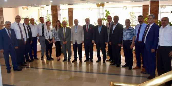 Başkan Kayda, Mhp İlçe Yönetimini Ağırladı