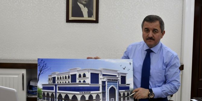 Yeni Belediye Binasının Kaba İnşaatında Sona Yaklaşılıyor