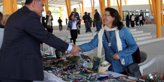 Çankaya Evlerindeki Kursiyerlerin El Emekleri Görücüye Çıktı