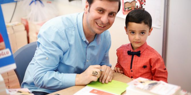 Şehitkamilli Minik Yazar Salman Tapan, İlk Kitabını Çıkardı