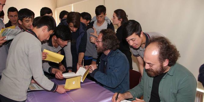 Erzurumlu Gençler Yazarlarla Buluşuyor