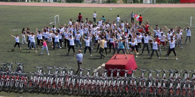 Sağlık Bakanlığından Üniversiteye 320 Bisiklet