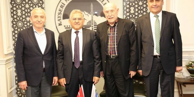 Hayırsever İş Adamı Mustafa Eminoğlu’ndan Melikgazi Belediyesi’ne Ziyaret