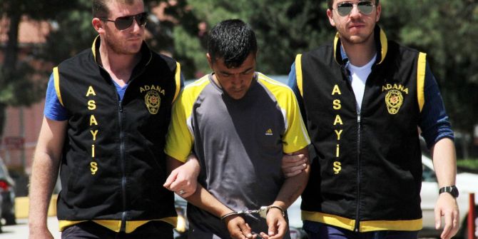 Uyuşturucu Bağımlısı Kapkaççı Polisten Kaçamadı