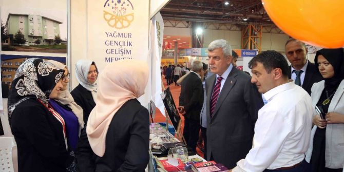 Başkan Karaosmanoğlu: “Kocaeli Kitap Fuarının Yüreği Çok Geniş’’