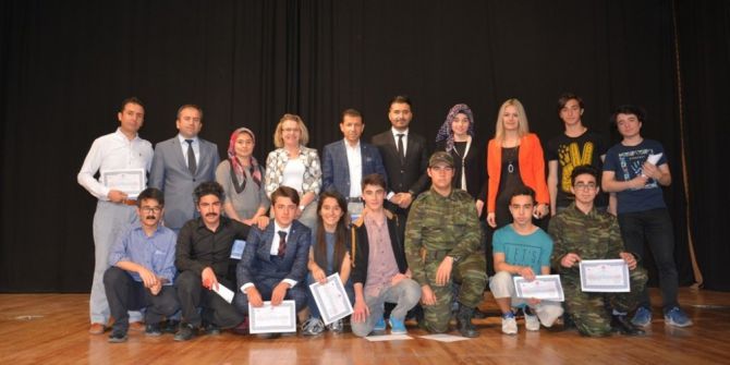 Tiyatro Ödüllerinin Sahipleri Belirlendi