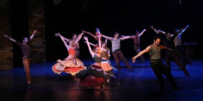 Dansın Ritmi Provası Beğeni Topladı