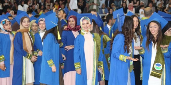 200 Hemşire Adayı Yemin Etti