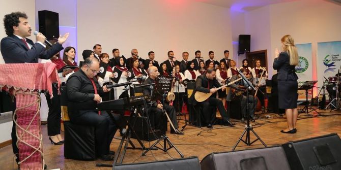 Çayeli Belediyesi Türk Halk Müziği Korosu Vatandaşlar İle Bir Araya Geldi