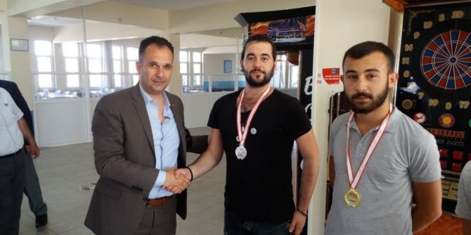 Ayvalık’ta 35. Gençlik Haftası Açılışı Ayvalık’ta Yapıldı