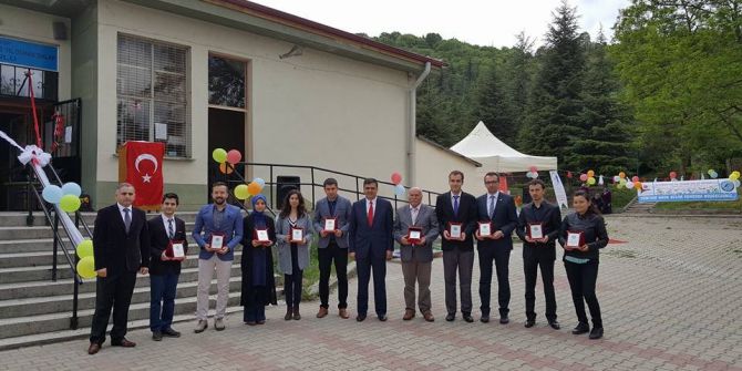 Başkan Yalçın Tübitak 4006 Bilim Fuarına Katıldı