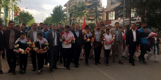 Tokat’ın Minik Pehlivanlarına Büyük Karşılama