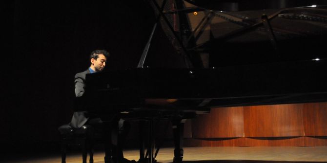 Emre Yavuz’un Piyano Resitali Müzikseverleri Büyüledi