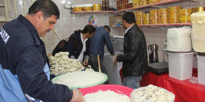 Peynirciler Çarşısında Denetim