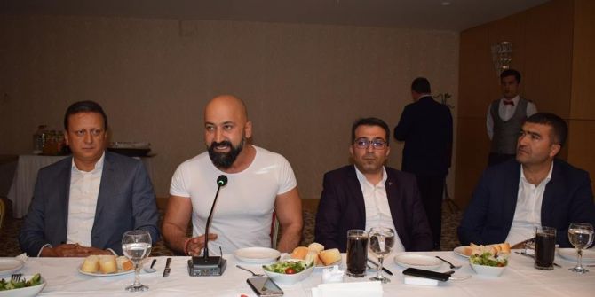 15 Temmuz’un Sembol İsimlerinden Metin Doğan Akçadağlı Genç İş Adamları İle Bir Araya Geldi