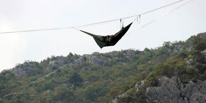 Kanyonda 200 Metre Yüksekte İp Üstünde Dünya Rekoru Denemesi
