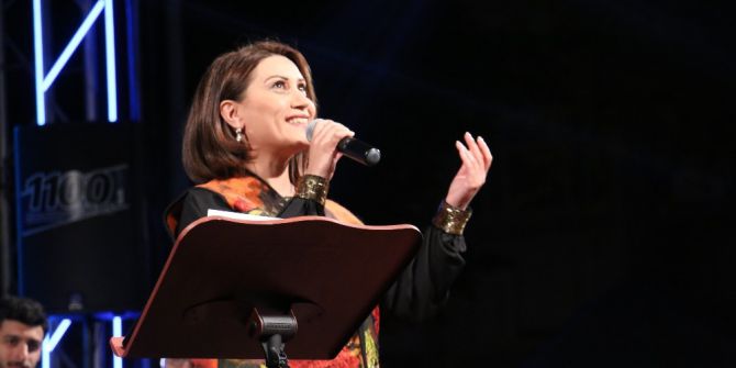 Azerin, Orduluları Coşturdu