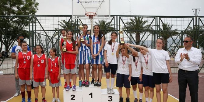 Kupalar Ata’ya Armağan