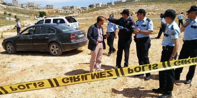 Şüpheli Şahıs Kafasına Ateş Etti