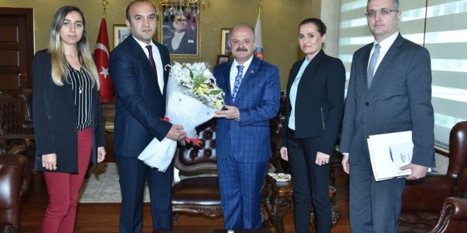 Vali Çakacak: "Sgk Tek Çatı Altında Toplanması Sonrası Önemli Hizmetleri Hayata Geçirdi"