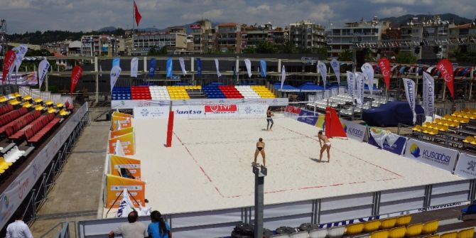 Aydın’da Plaj Voleybolu Heyecanı