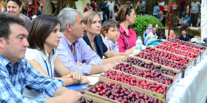 Kemalpaşa’da 46. Altın Kiraz Festivali