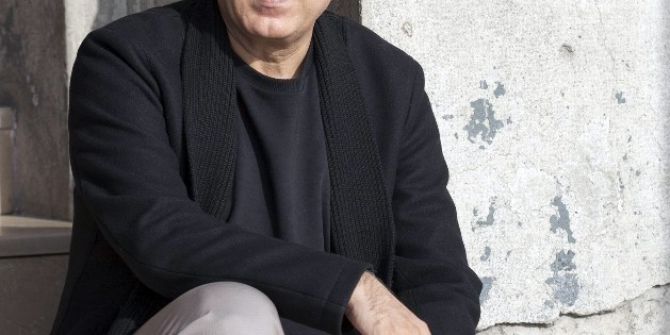 Orhan Kemal Roman Armağanı Ödülünü Kazanan Kayserili Gürsel Korat: