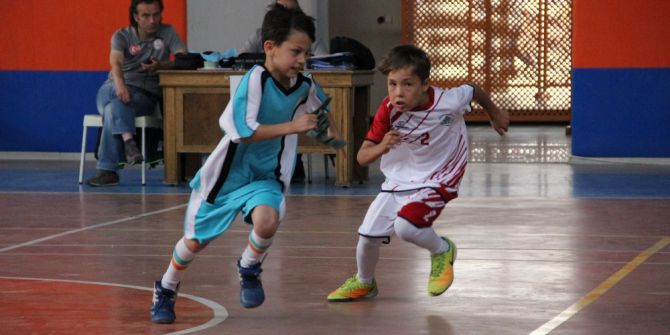 Çocuklar Özlerine Döndü