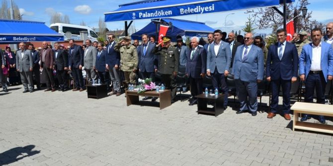 Palandöken Belediyesi’nin Yılsonu Sergisi Göz Kamaştırdı