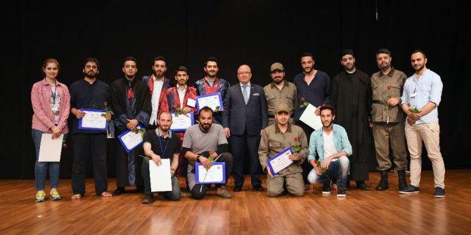 Suriye Türk Tiyatrosu’ndan ’Bir Adım Mahkumunun Son Günü’ Oyunu