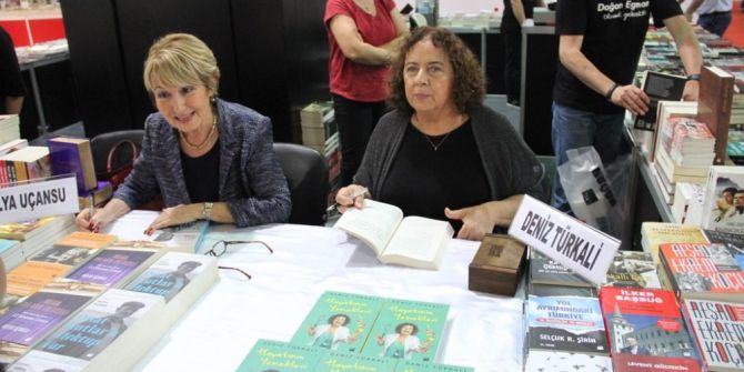 Kitap Fuarında ‘’Onat Kutlar’a Mektup’’ Vardı